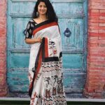 Women's Ikat Hand Block Print Jaipuri Cotton Mulmul Saree with Blouse Piece